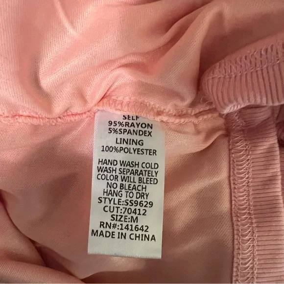 She + Sky Top Pink Shirred Ruched Ribbed Cropped Cami Style NWT M #2361 - Picture 5 of 6